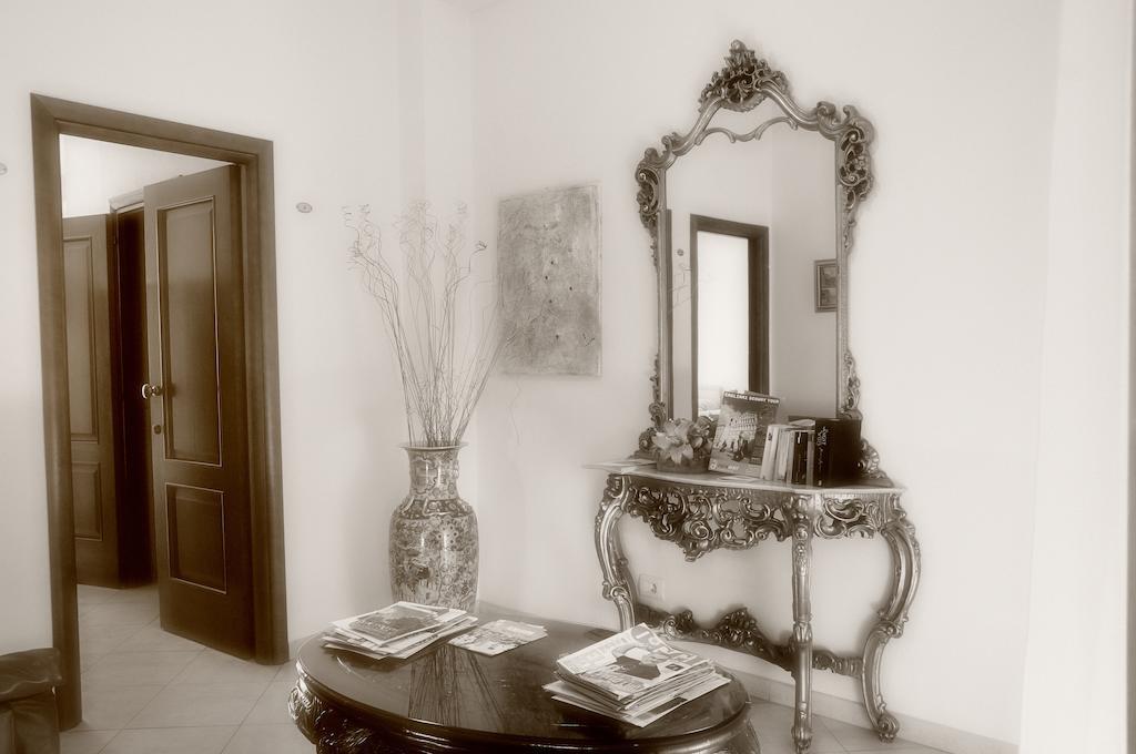 Albergo La Perla 卡利亚里 外观 照片